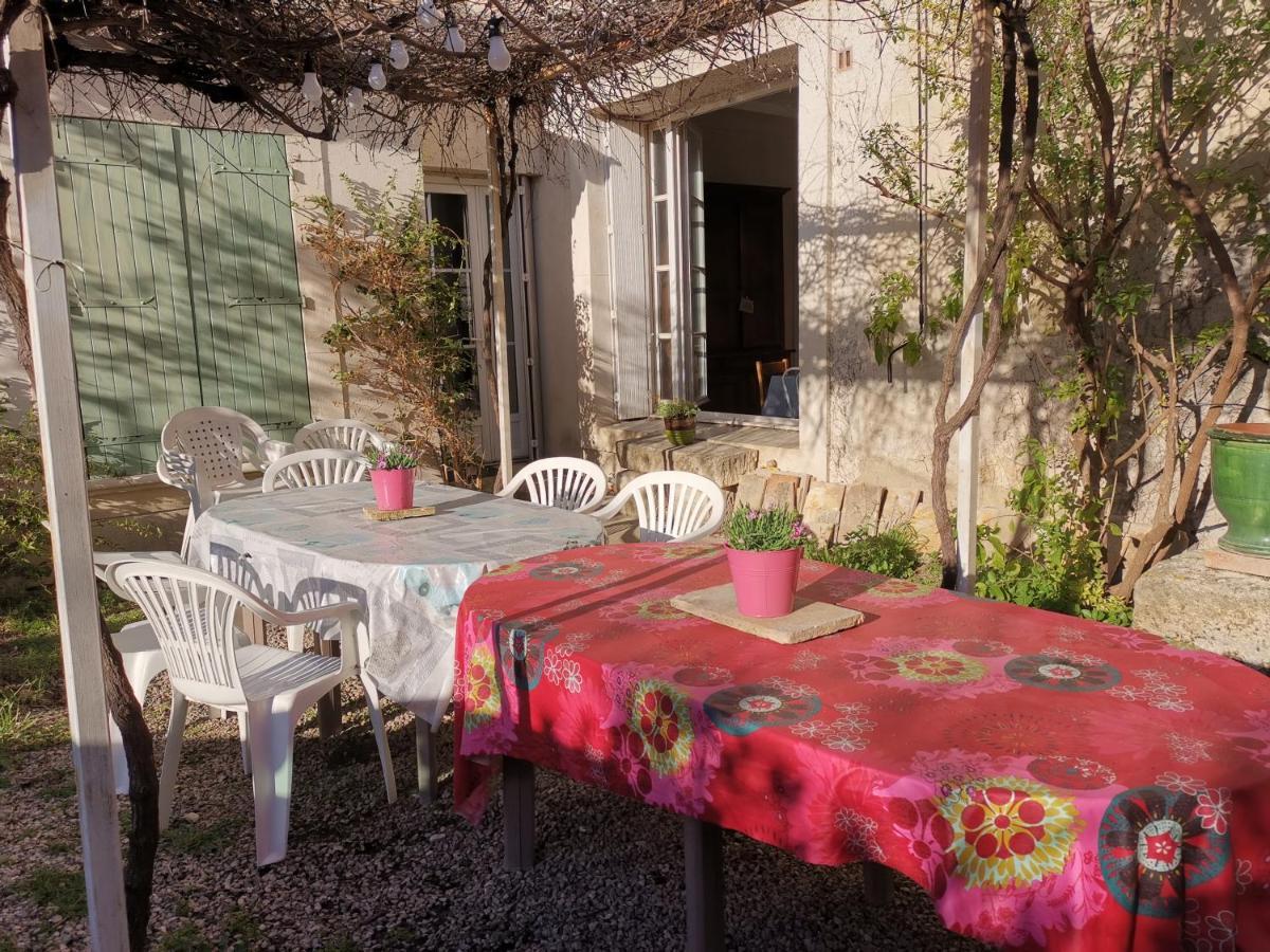 La Taniere 16 Couchages Villa Vergèze Dış mekan fotoğraf