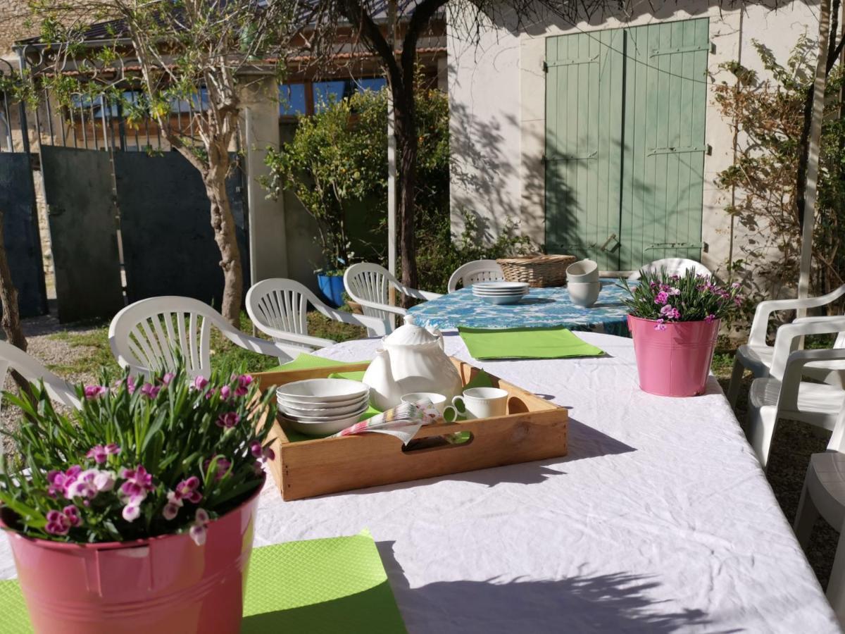 La Taniere 16 Couchages Villa Vergèze Dış mekan fotoğraf